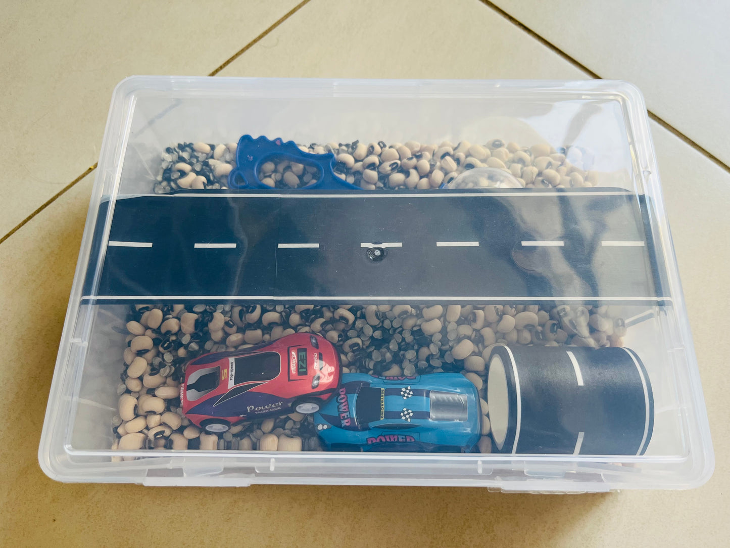 Car travel sensory kit