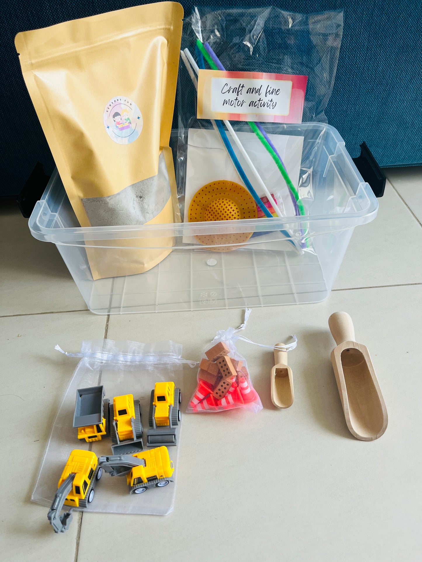 Construction Sensory kit