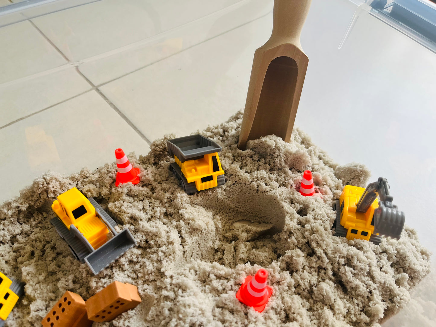 Construction Sensory kit